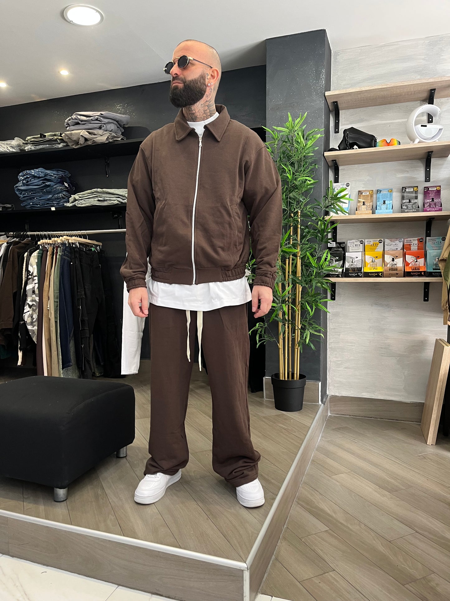 TUTA COTONE ZIP MARRONE