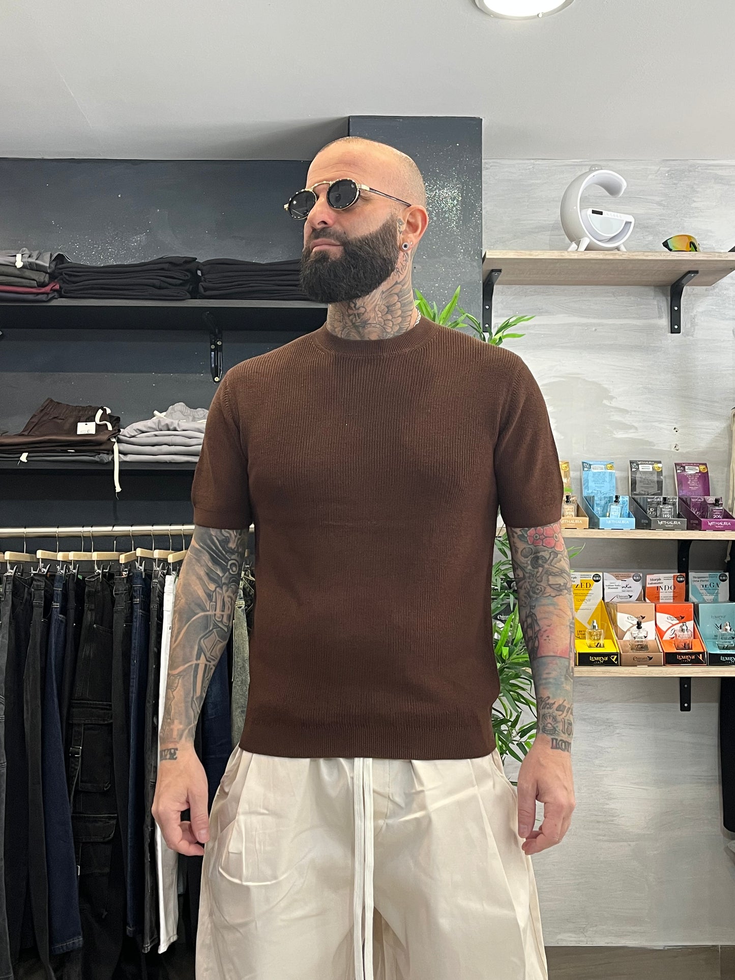 Maglia girocollo Marrone